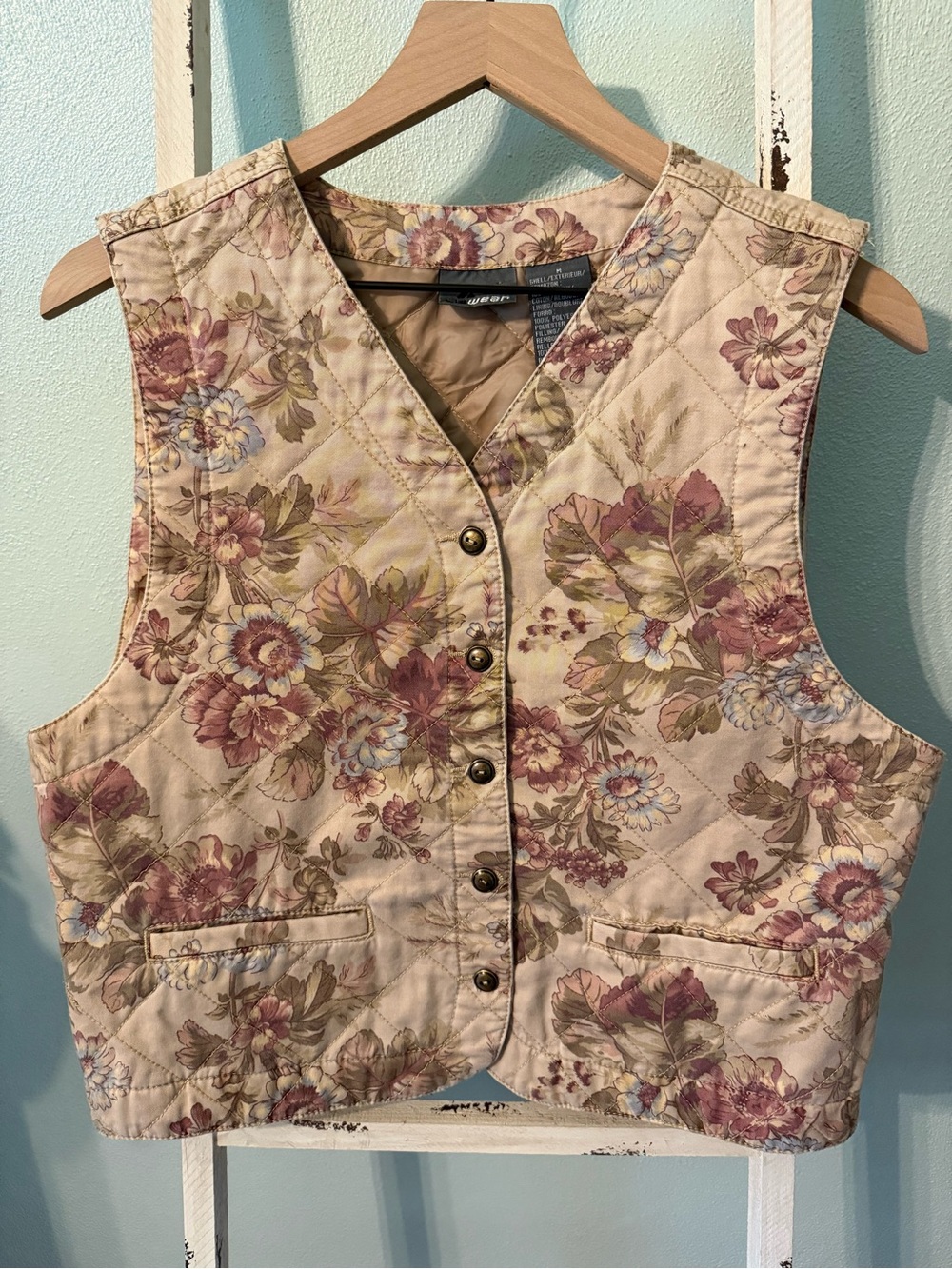 Quilted Floral Vest - Beige with Dusty Rose - Vintage Style - Picture 1 of 8